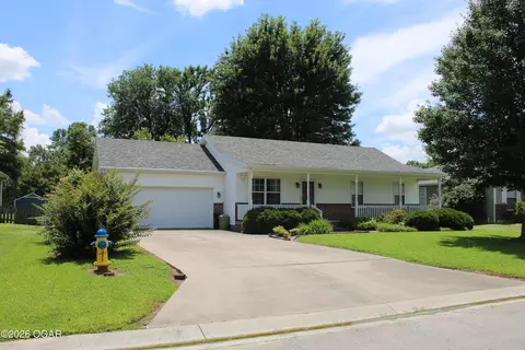 1006 Amber Drive Pittsburg Ks 66762 Dr, Pittsburg, KS 66762