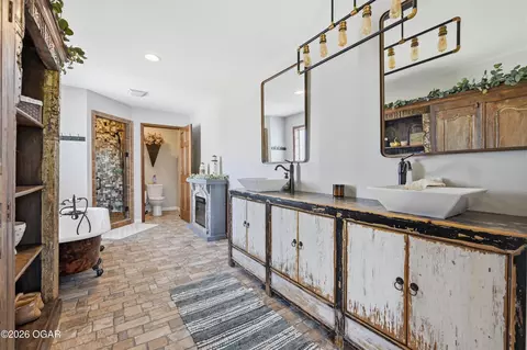 Bath - 9609 Base Line Boulevard Jasper Mo 64755 Blvd, Jasper, MO 64755 photo 8 of 12