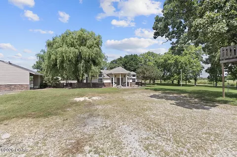 Exterior - 2953 Rowan Drive Seneca Mo 64865 Dr, Seneca, MO 64865 photo 2 of 13