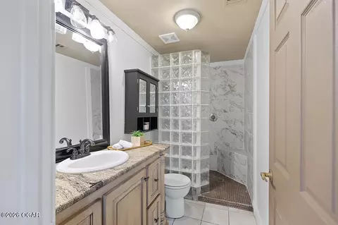 Bath - 2953 Rowan Drive Seneca Mo 64865 Dr, Seneca, MO 64865 photo 3 of 5