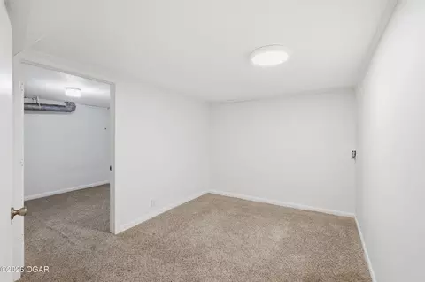 Bedroom - 2521 E Markwardt Street Joplin Mo 64801 St, Joplin, MO 64801 photo 4 of 5