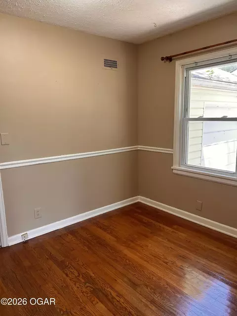 2817 E 12th Street Joplin Mo 64801 St, Joplin, MO 64801 photo 8