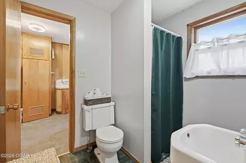 Bath - 310 2nd Street Jasper Mo 64755 St, Jasper, MO 64755 photo 2 of 3