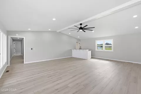Living - 22264 State Highway 86 Granby Mo 64844, Granby, MO 64844 photo 12 of 14