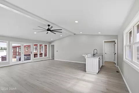 Living - 22264 State Highway 86 Granby Mo 64844, Granby, MO 64844 photo 10 of 14