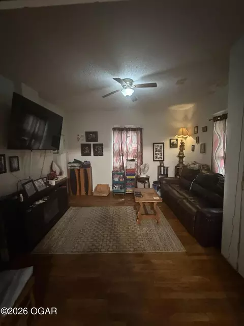 1023 Valley Street Carthage Mo 64836 St, Carthage, MO 64836 photo 4