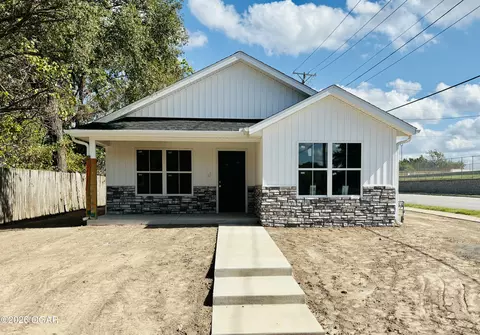1925 Empire Avenue Joplin Mo 64804 Ave, Joplin, MO 64804