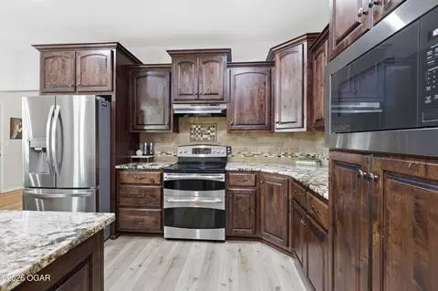 Kitchen - 602 Split Rail Drive Joplin Mo 64801 Dr, Joplin, MO 64801 photo 2 of 4