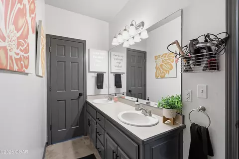 Bath - 602 Split Rail Drive Joplin Mo 64801 Dr, Joplin, MO 64801 photo 4 of 5