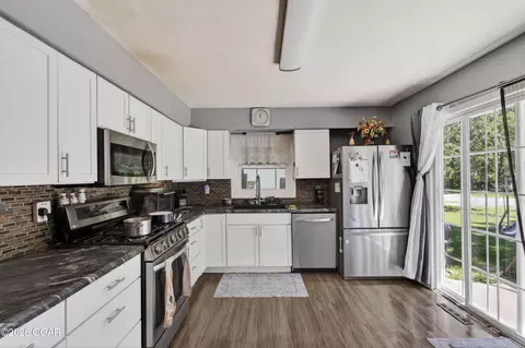 Kitchen - 117 Rocky Lane Carl Junction Mo 64834 Ln, Carl Junction, MO 64834 photo 2 of 4