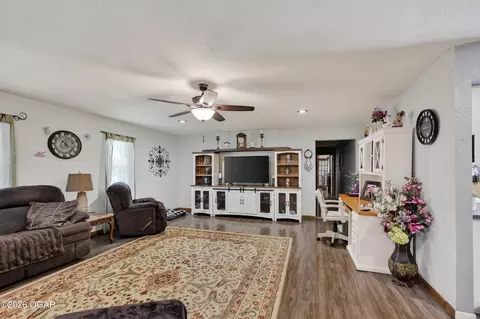 Living - 117 Rocky Lane Carl Junction Mo 64834 Ln, Carl Junction, MO 64834 photo 4 of 5