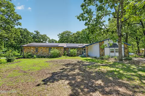 Exterior - 117 Rocky Lane Carl Junction Mo 64834 Ln, Carl Junction, MO 64834 photo 3 of 16