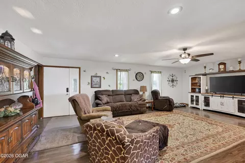 Living - 117 Rocky Lane Carl Junction Mo 64834 Ln, Carl Junction, MO 64834 photo 1 of 5
