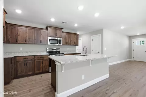 Kitchen - 405 Wolfe Drive Duenweg Mo 64841 Dr, Duenweg, MO 64841 photo 1 of 3