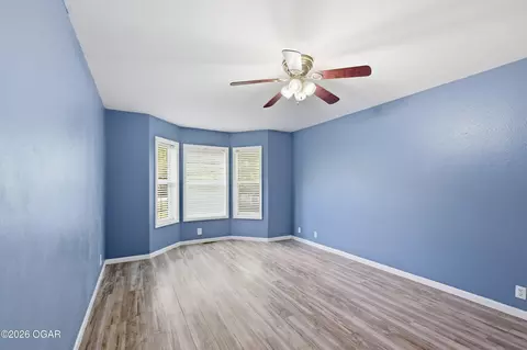 Living - 6060 Oak Road Carthage Mo 64836 Rd, Carthage, MO 64836 photo 11 of 11