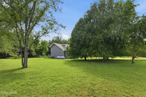 Exterior - 6060 Oak Road Carthage Mo 64836 Rd, Carthage, MO 64836 photo 8 of 9