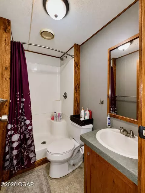 Bath - 14253 Highway K Seneca Mo 64865, Seneca, MO 64865 photo 2 of 2