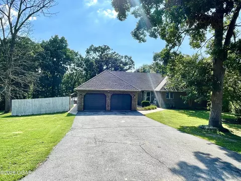 4025 Deer Ridge Street Neosho Mo 64850 St, Neosho, MO 64850
