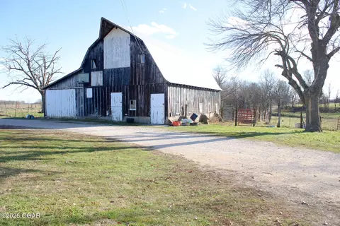 Exterior - 28249 Quince Road Fairview Mo 64842 Rd, Fairview, MO 64842 photo 6 of 9
