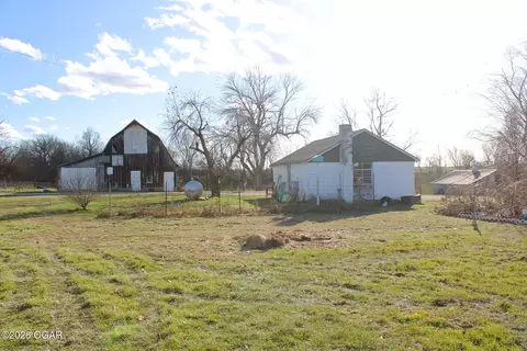 Exterior - 28249 Quince Road Fairview Mo 64842 Rd, Fairview, MO 64842 photo 4 of 9
