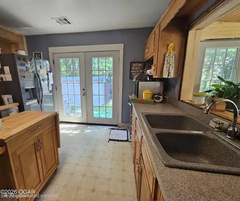Kitchen - 364 366 Phoenix Splitlog Road Goodman Mo 64843 Rd, Goodman, MO 64843 photo 2 of 2