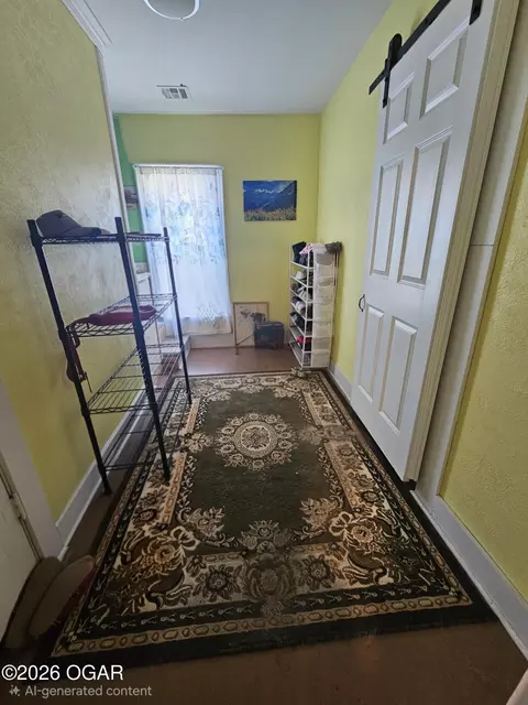 Entry Way - 364 366 Phoenix Splitlog Road Goodman Mo 64843 Rd, Goodman, MO 64843 photo 1 of 3