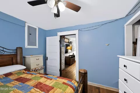 Bedroom - 17279 Jackpine Road Carthage Mo 64836 Rd, Carthage, MO 64836 photo 6 of 8