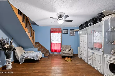 Entry Way - 17279 Jackpine Road Carthage Mo 64836 Rd, Carthage, MO 64836 photo 3 of 4