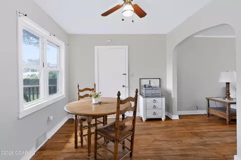 Dining - 109 E Splitlog Avenue Goodman Mo 64843 Ave, Goodman, MO 64843 photo 2 of 3