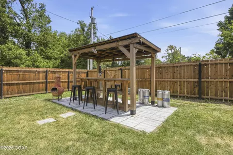 Exterior - 3104 E 9th Street Joplin Mo 64801 St, Joplin, MO 64801 photo 11 of 12