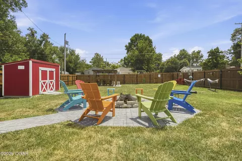Exterior - 3104 E 9th Street Joplin Mo 64801 St, Joplin, MO 64801 photo 2 of 12