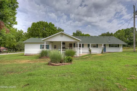 Exterior - 101 Third Street Jasper Mo 64755 St, Jasper, MO 64755 photo 3 of 4