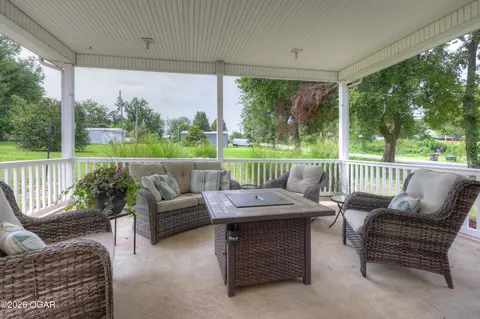 Exterior - 101 Third Street Jasper Mo 64755 St, Jasper, MO 64755 photo 1 of 4