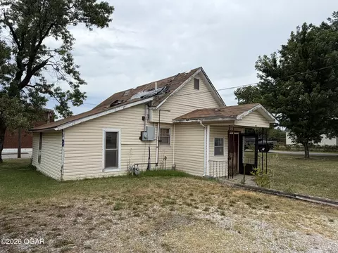 Exterior - 822 E 6th Street Galena Ks 66739 St, Galena, KS 66739 photo 2 of 4