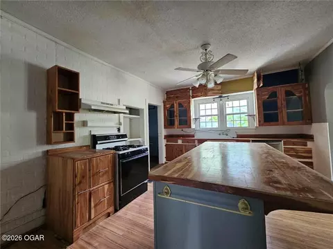 Kitchen - 1107 S Maple Street Carthage Mo 64836 St, Carthage, MO 64836 photo 1 of 1