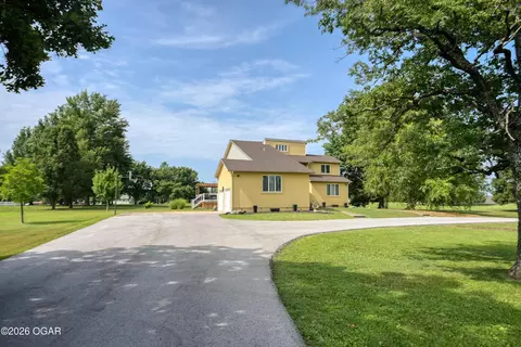 Other - 2000 Amber Lane Carthage Mo 64836 Ln, Carthage, MO 64836 photo 1 of 19