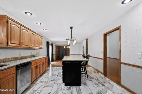 Kitchen - 2000 Amber Lane Carthage Mo 64836 Ln, Carthage, MO 64836 photo 2 of 5
