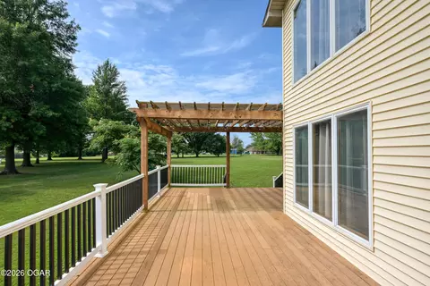 Exterior - 2000 Amber Lane Carthage Mo 64836 Ln, Carthage, MO 64836 photo 4 of 6