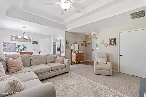 Living - 406 W 14th Street Lamar Mo 64759 St, Lamar, MO 64759 photo 2 of 3