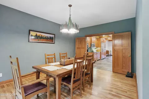 Dining - 4955 Deer Run Loop Carthage Mo 64836 Loop, Carthage, MO 64836 photo 3 of 3