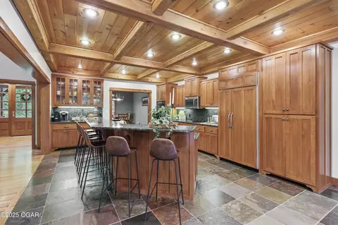 Kitchen - 4955 Deer Run Loop Carthage Mo 64836 Loop, Carthage, MO 64836 photo 5 of 9