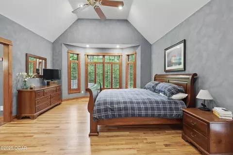 Bedroom - 4955 Deer Run Loop Carthage Mo 64836 Loop, Carthage, MO 64836 photo 2 of 17