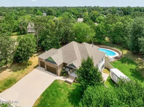 6025 S Scenic Avenue Joplin Mo 64804 Ave, Joplin, MO 64804