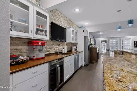 Kitchen - 2820 E Ridgeview Drive Joplin Mo 64801 Dr, Joplin, MO 64801 photo 8 of 9