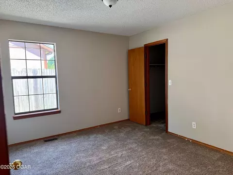 Bedroom - 2701 E 26th Street Joplin Mo 64804 St, Joplin, MO 64804 photo 2 of 2