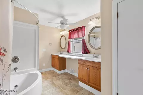 Bath - 23708 Pine Road Jasper Mo 64755 Rd, Jasper, MO 64755 photo 2 of 3