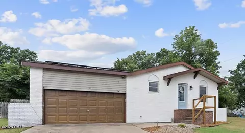 2223 Garfield Avenue Baxter Springs Ks 66713 Ave, Baxter Springs, KS 66713