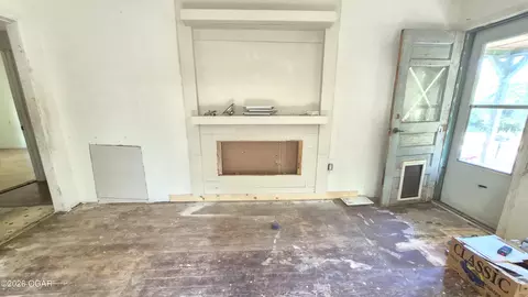 Living - 1305 Delaware Street Seneca Mo 64865 St, Seneca, MO 64865 photo 1 of 2