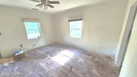 Bedroom - 1305 Delaware Street Seneca Mo 64865 St, Seneca, MO 64865 photo 1 of 5