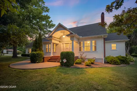 Exterior - 2363 W 2349 W Oak Street Carthage Mo 64836, Carthage, MO 64836 photo 18 of 19